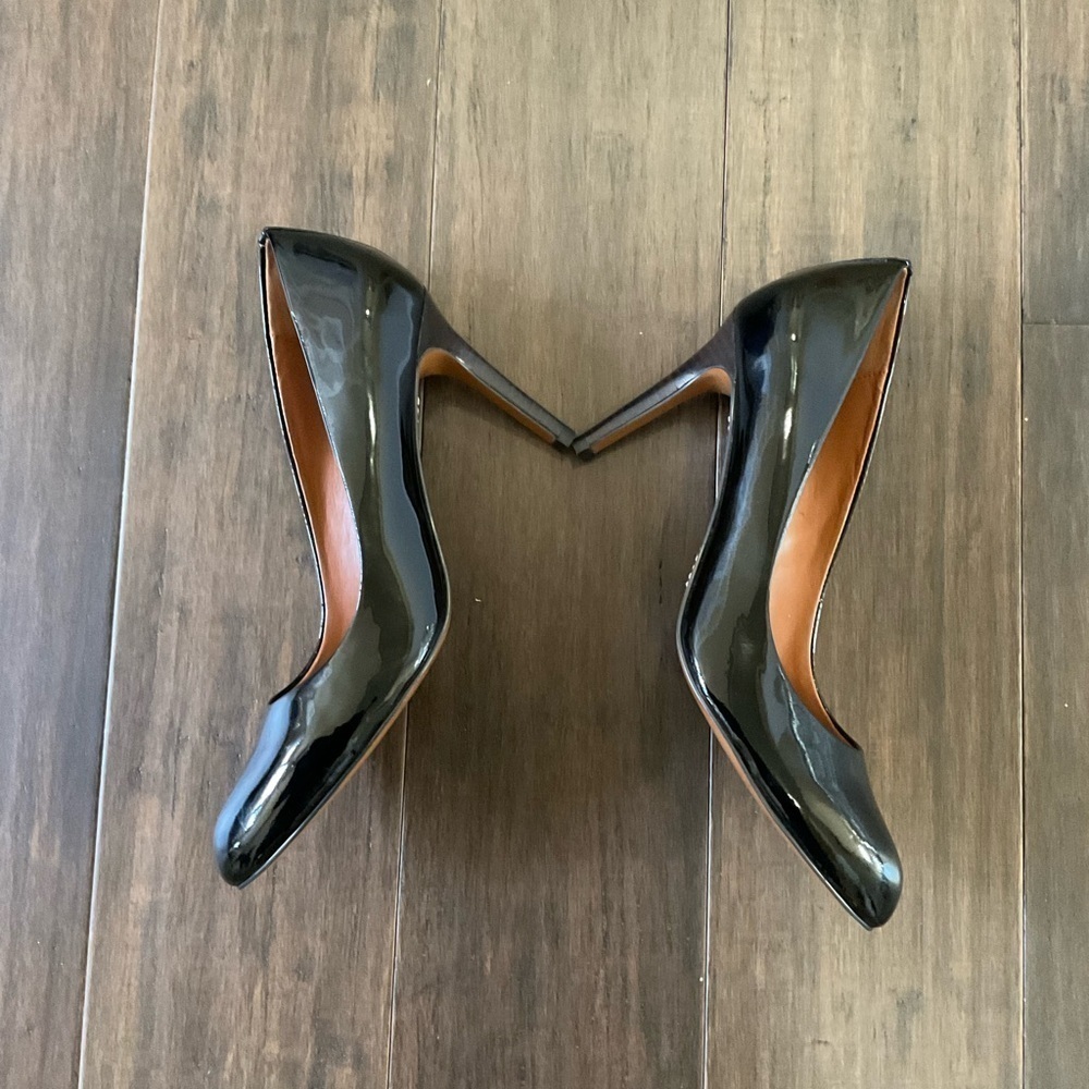 Coach Factory Black Patent Leather Almond Toe Career Pumps Size 9 - Picture 7 of 8